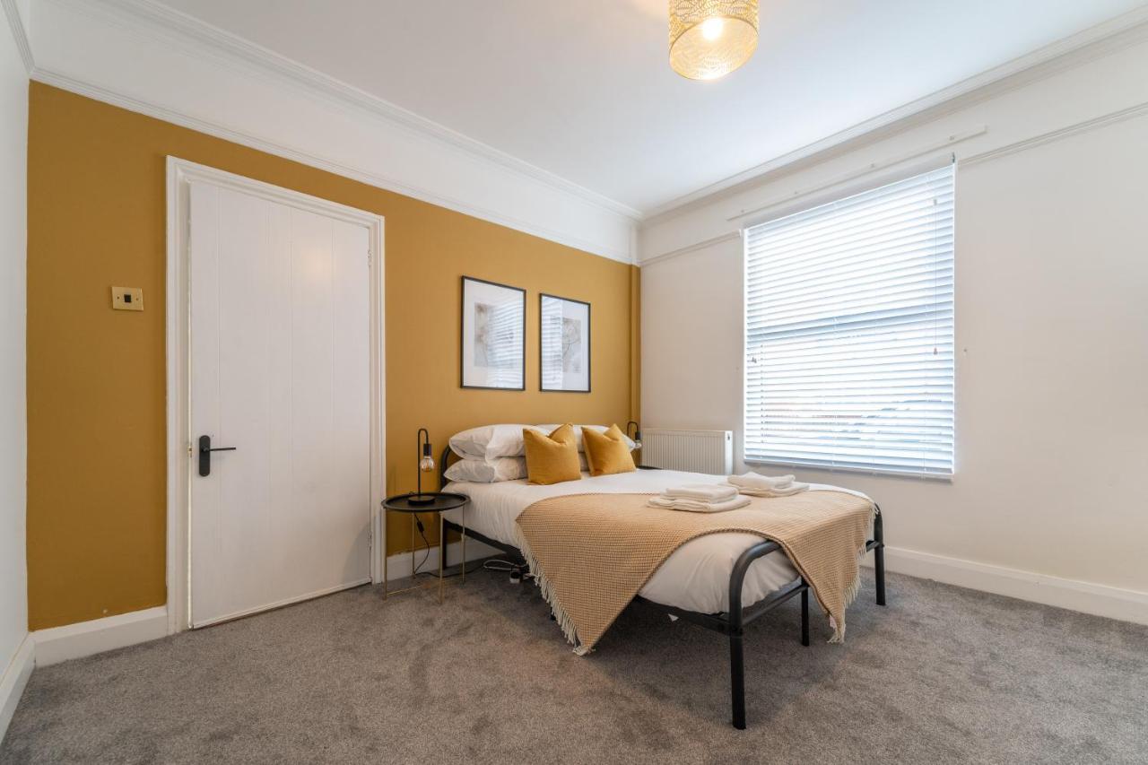 South View - 3 Bed Modern Chester House - Close To City Centre Kültér fotó